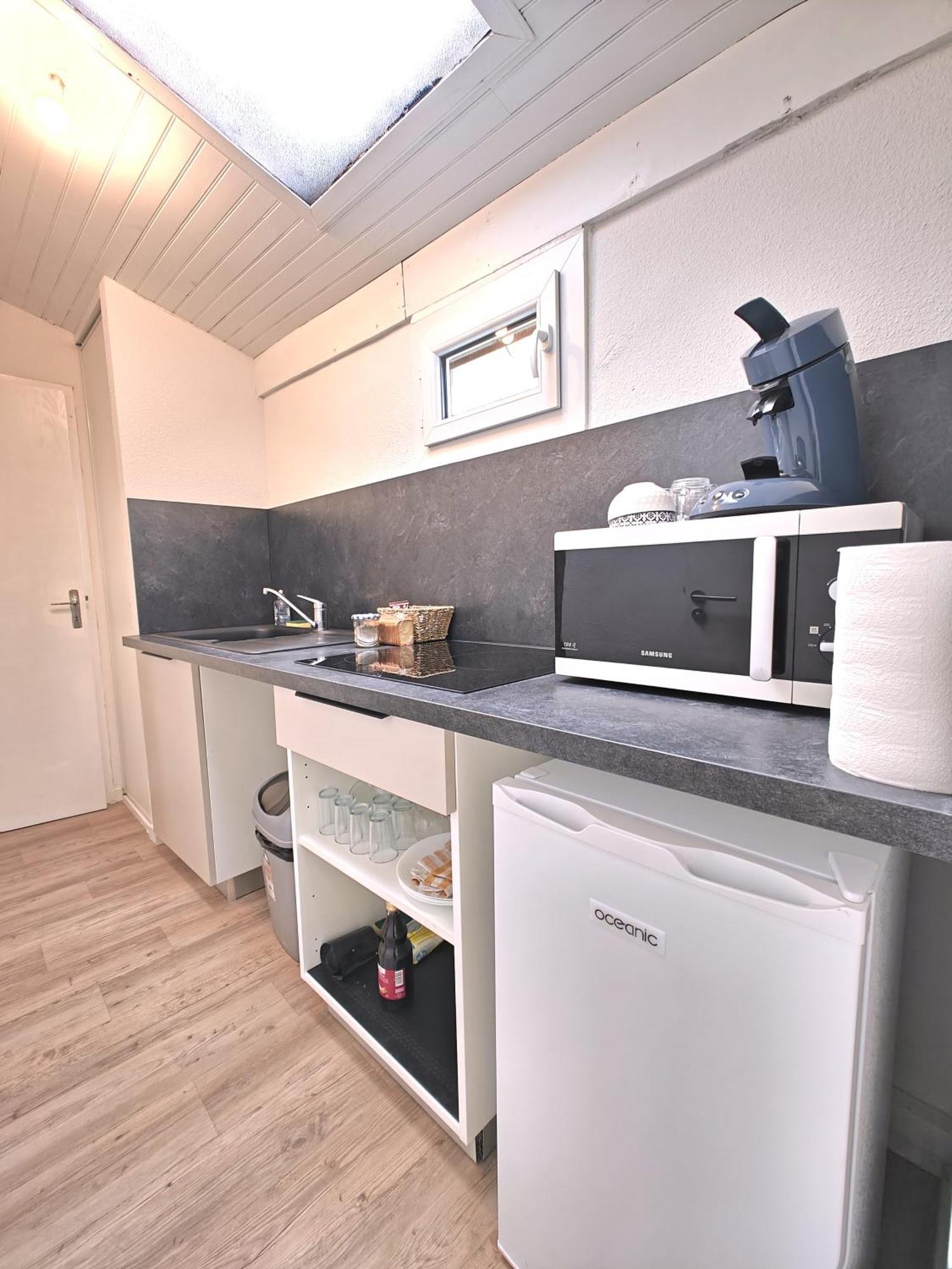 Studio Entier Proche Des Commerces - 1 A 2 Pers - Langon  Exterior foto